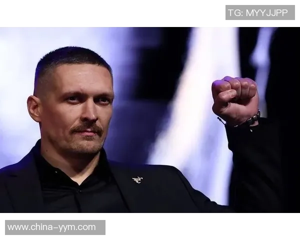 美国光头足球明星：传奇球员的崛起与全球影响力解析